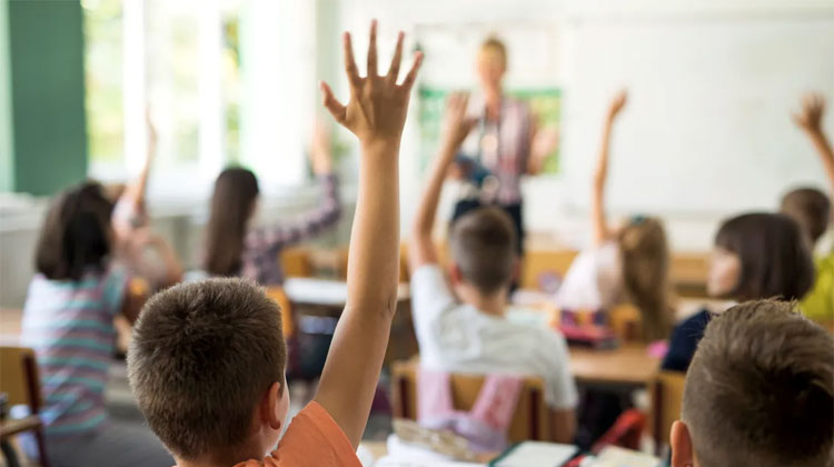 Les enjeux de la réouverture progressive des écoles après le confinement © Getty / skynesher